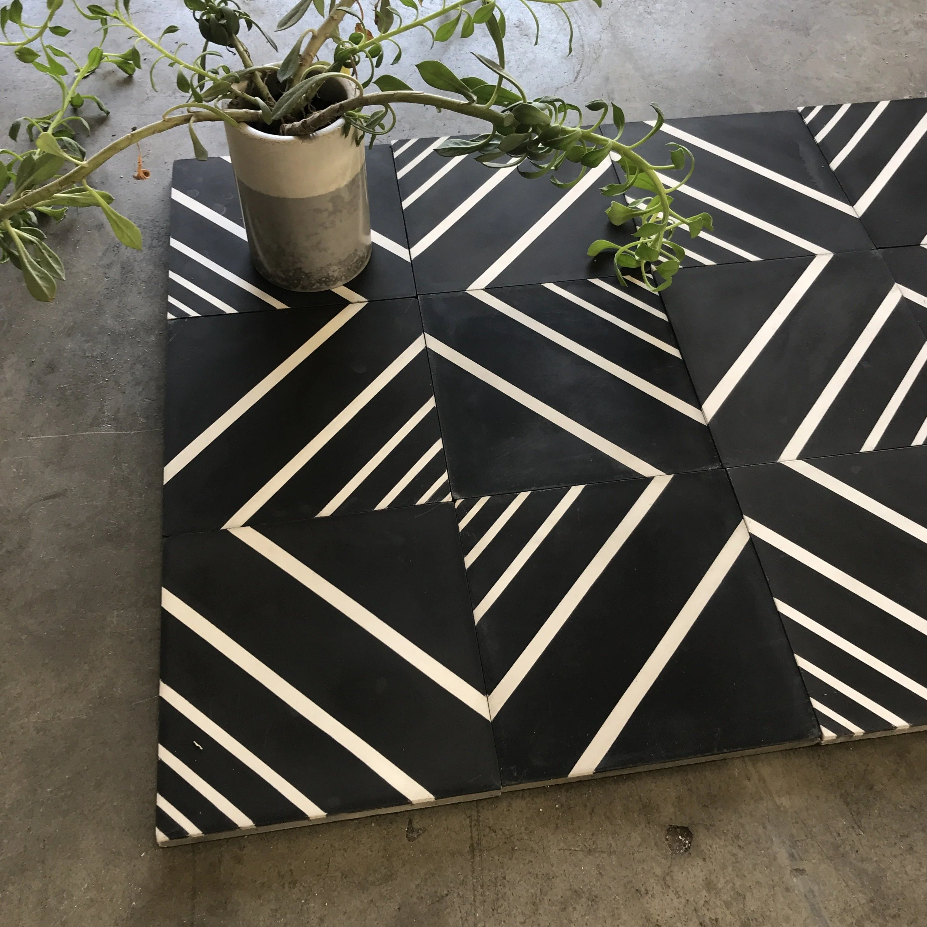 mixed diagonal  //  box of 13  //  jaime x - Image 4